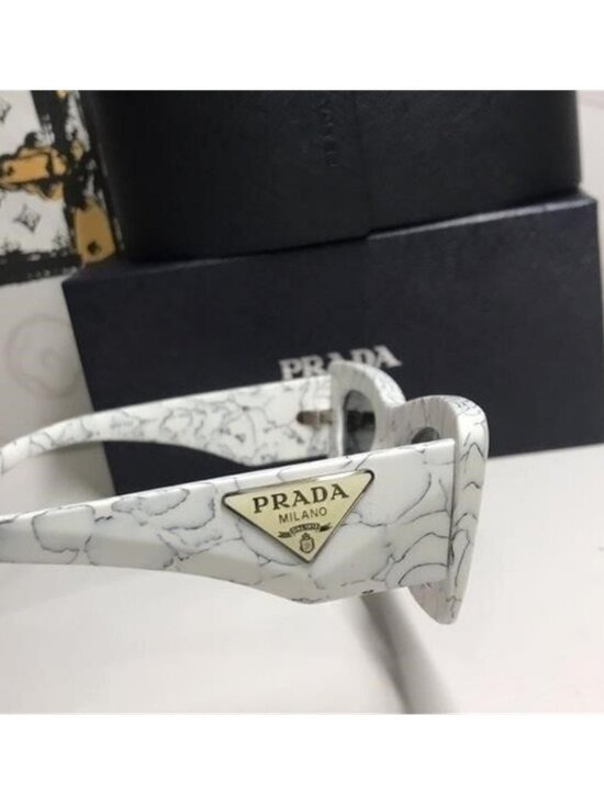 New Authentic Prada White Marble Sunglasses SPR 13z